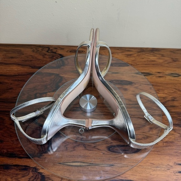 NINE WEST Ripe 3 Knitten Heel Sandals in metallic Gold - Picture 13 of 15